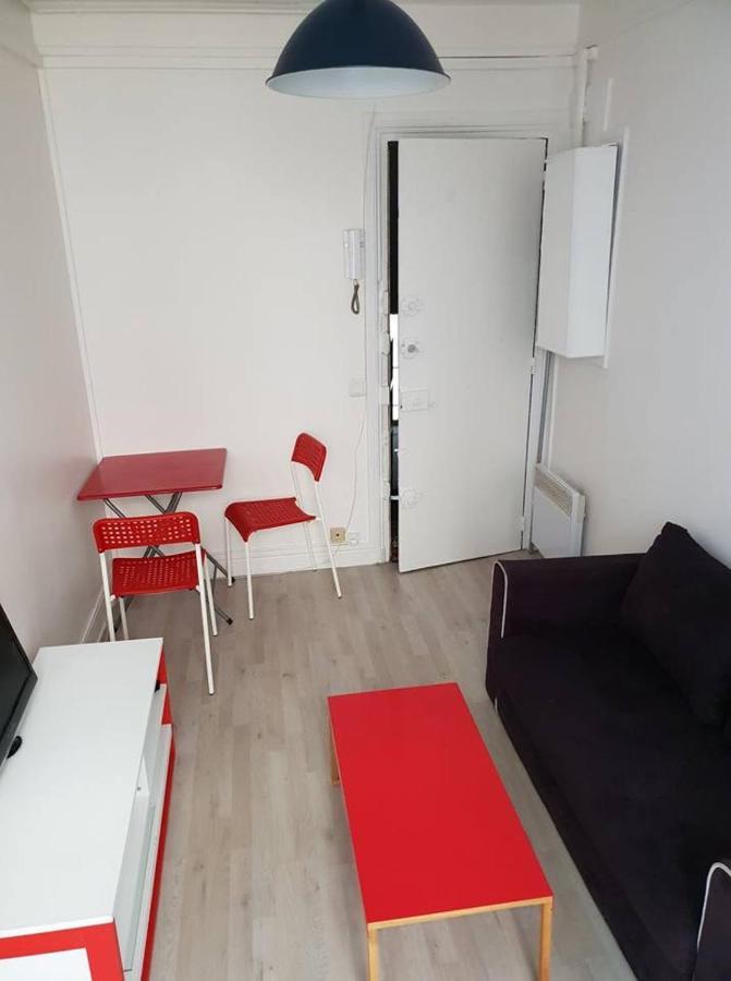 Cute And Quiet Appartment In Montmartre Paryż Zewnętrze zdjęcie